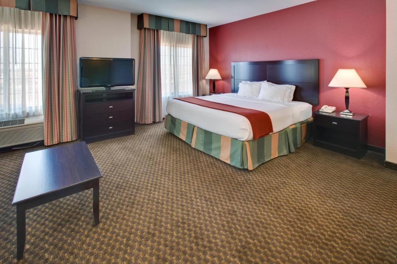 Holiday Inn Express Hotel & Suites Pleasant Prairie-Kenosha By Ihg Bagian luar foto