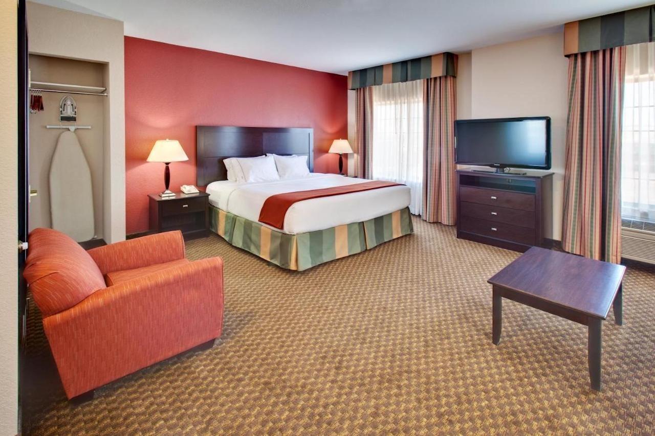 Holiday Inn Express Hotel & Suites Pleasant Prairie-Kenosha By Ihg Bagian luar foto
